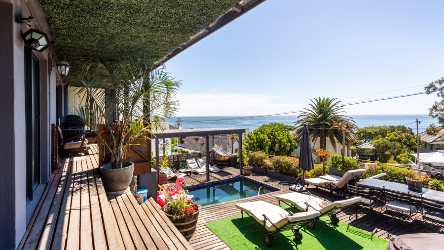 12 Bedroom Property for Sale in Camps Bay Western Cape